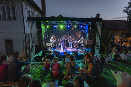 2025-07-18 KUL Petek-114